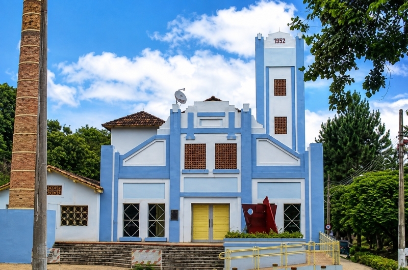 Noticia prefeitura-abre-agenda-do-teatro-municipal-usina-gravata-para-eventos-culturais
